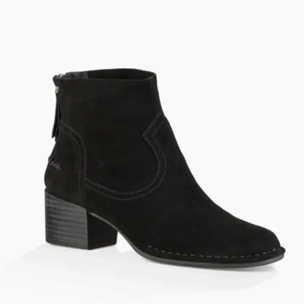 UGG black Slovenia suede Bandara Ankle boot